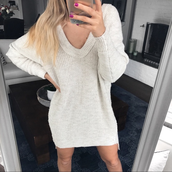 Free People Dresses & Skirts - 🆕 FREE PEOPLE CREAM CHUNKY BAGGY KNIT DRESS!